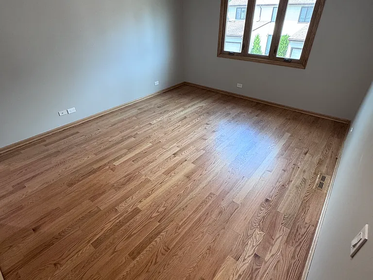 786 Greenwood Rd — Photo 15