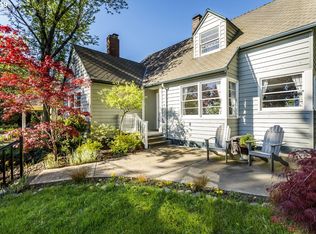 7211 SW Brier Pl, Portland, OR 97219