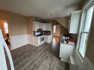 172 Sycamore St #3, New Bedford, MA 02740