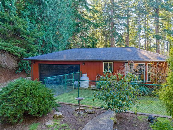 2nd image of 94442 Carlson Heights Ln