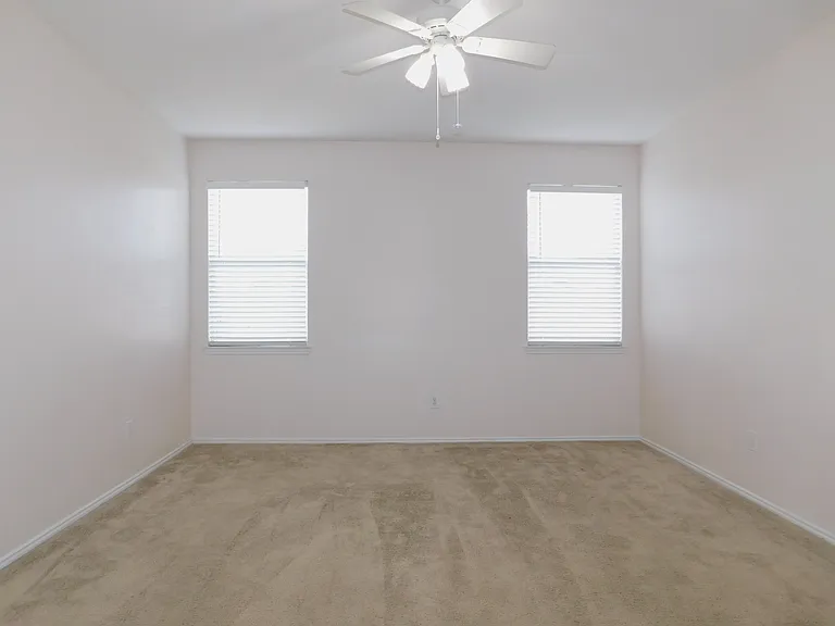 2701 Clark Dr — Photo 18