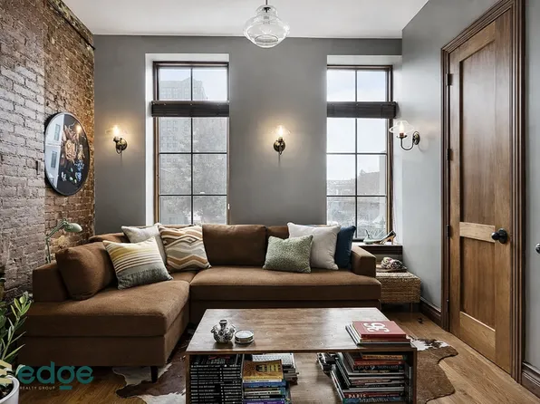 57 Grand St APT 5B, Brooklyn, NY 11249