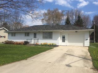 1505 Adams St, Algoma, WI 54201