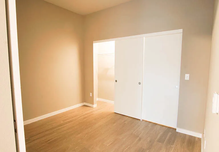 Stylish Garden Level-1 Bdr w/ Dishwasher & Laundry in Sellwood! — Photo 9