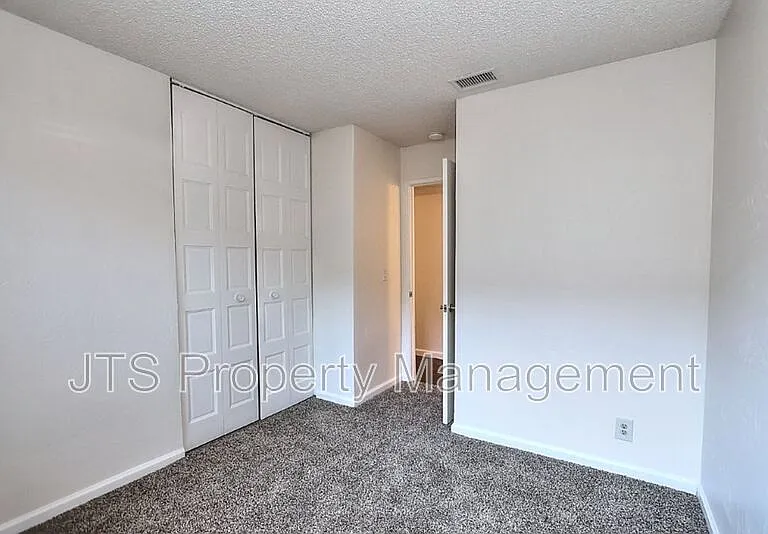 6830 Mellodora Dr — Photo 29