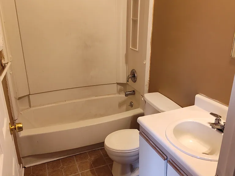 535 E Kentucky St #2F — Photo 11