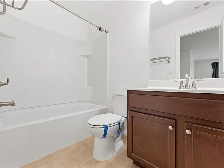 13459 Gardiner Ln — Photo 40