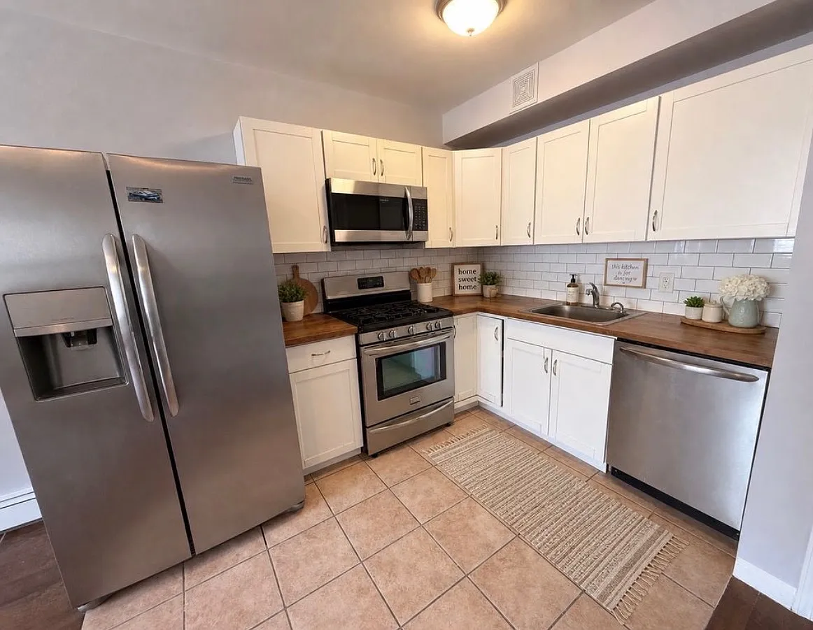 214 Beach 91st St — Photo 2