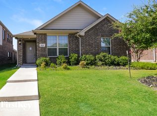 5825 Dew Plant Way, Fort Worth, TX 76123