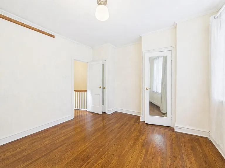 510 S Melville St — Photo 13