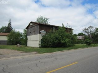 923 North St, Mount Morris, MI 48458