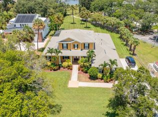 234 High St, Tarpon Springs, FL 34689