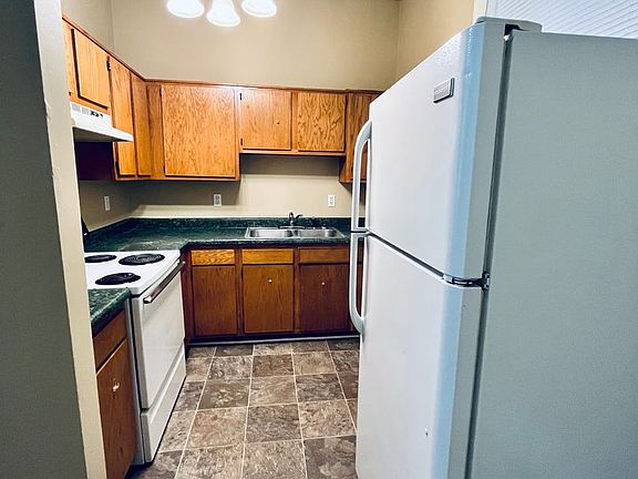 3rd image of 1239 S Brook St APT 2