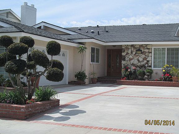 3rd image of 3115 Armourdale Ave