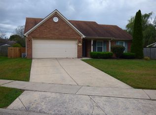 308 Blue Spruce Ct, Versailles, KY 40383