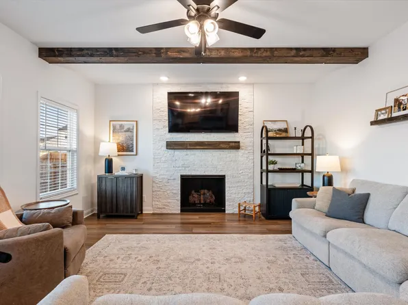 2047 Ireland Way, Clarksville, TN 37042