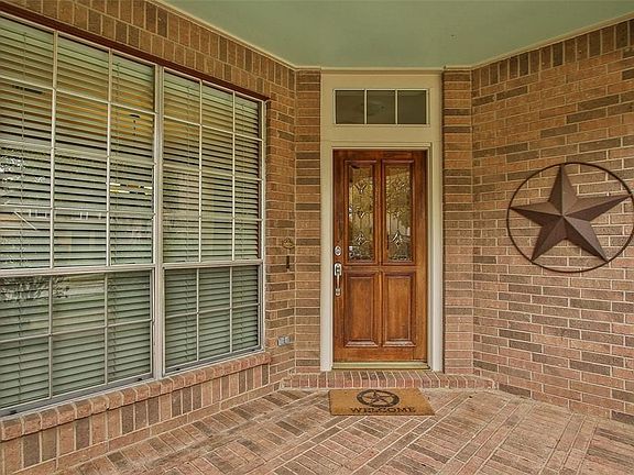 2nd image of 11723 Newlands Ct