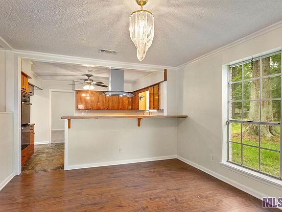 2nd image of 9818 Shamrock Ave