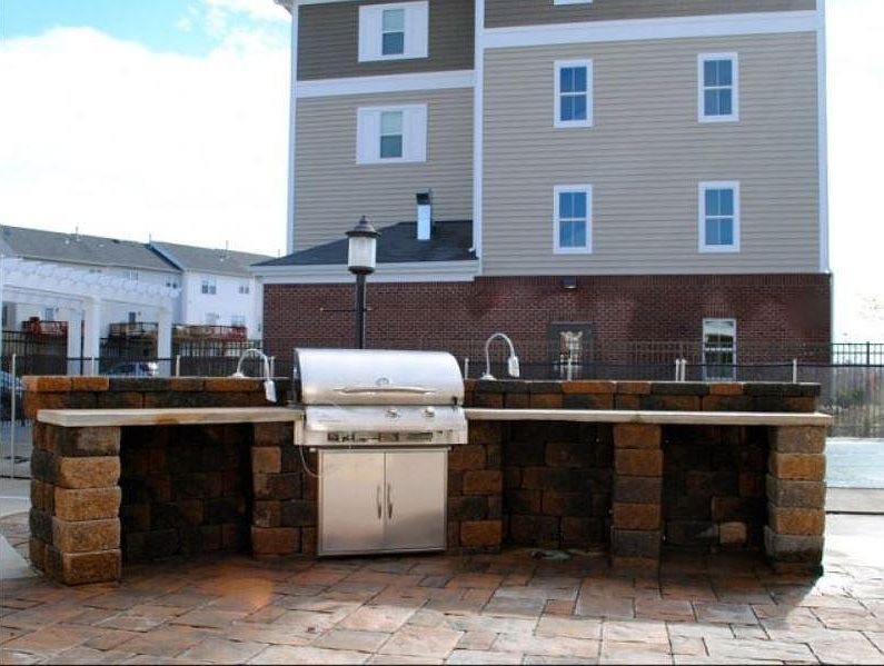 2nd image of 3320 Sonia Trl APT 312
