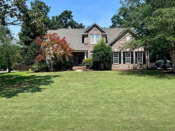 2107 Heath Lake Dr, Mint Hill, NC 28227