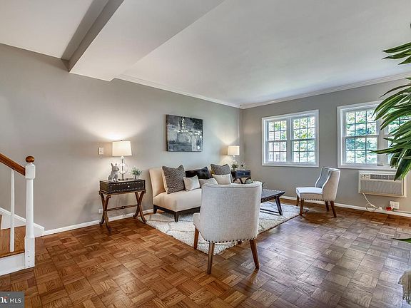 5th image of 3317 Coryell La