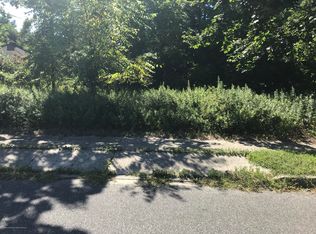 25 Harpers Ferry Rd, Toms River, NJ 08753