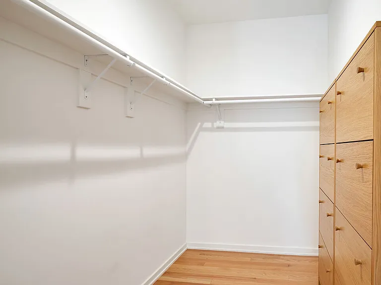 12411 Pacific Ave #101 — Photo 33