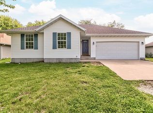 346 Crocodile Ave, Sparta, MO 65753