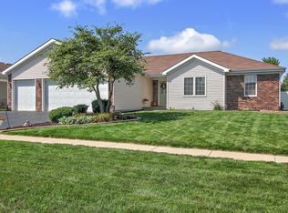 5705 Hearthside Dr, Bourbonnais, IL 60914