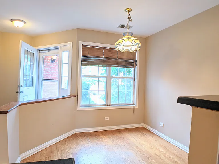 1504 Thornfield Ln — Photo 5