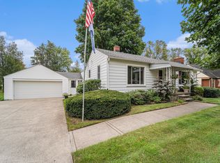 20490 Louise St, Livonia, MI 48152