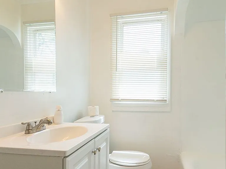 1340 Sheffield Rd — Photo 28