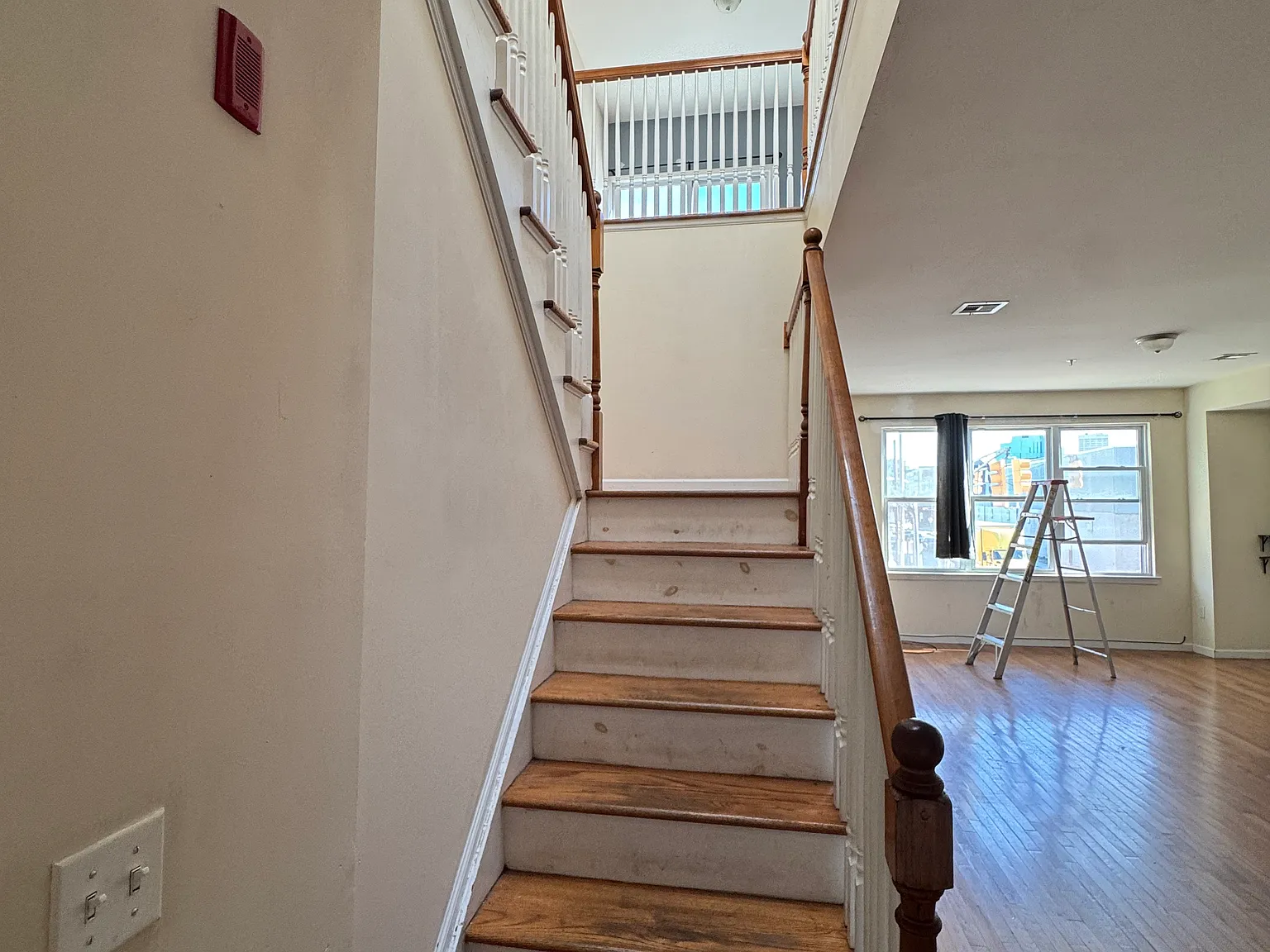 2 bed, 2.5 bath, $2,700 — Photo 4