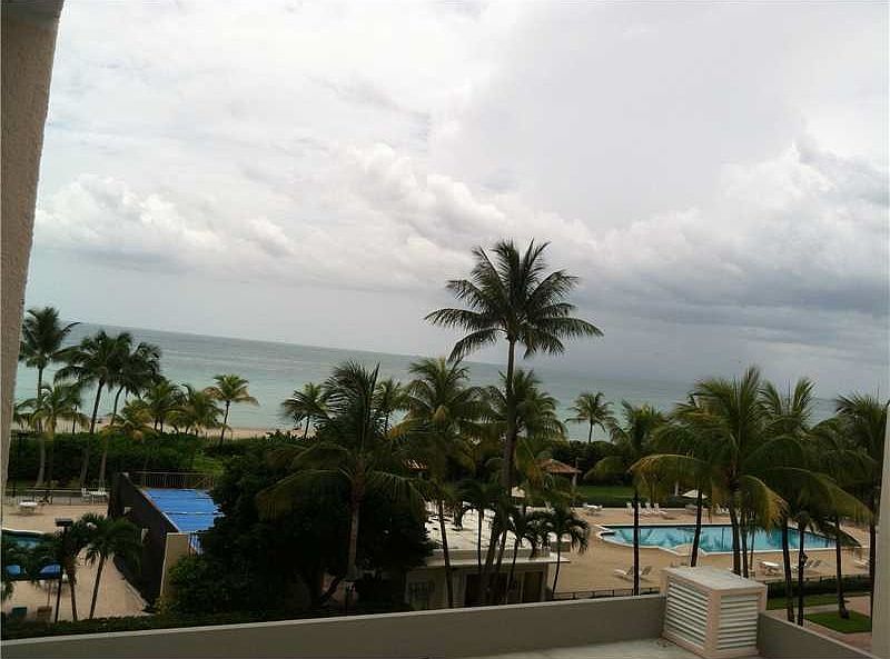 1st image of 2655 Collins Ave APT 610