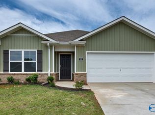 409 Moringa Ln, Meridianville, AL 35759