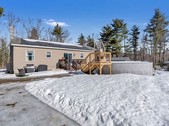 3rd image of 133 Oak Hill Road