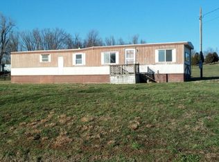 7641 State Route 762, Philpot, KY 42366