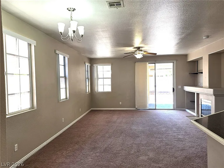 9105 Sparkling Star St — Photo 8