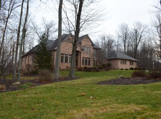 295 Sugar Maple Ln, Ontario, OH 44903