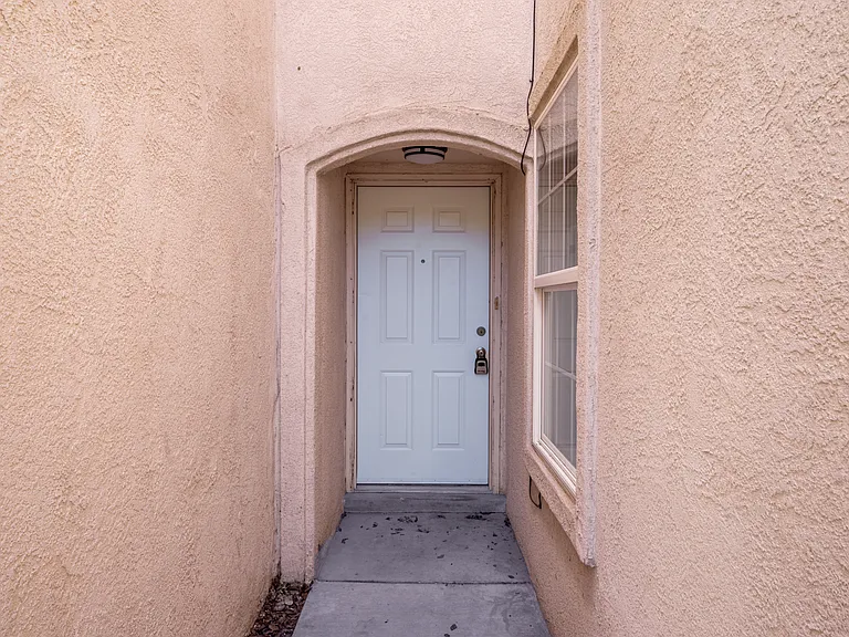 4916 Sereno Dr NE — Photo 31