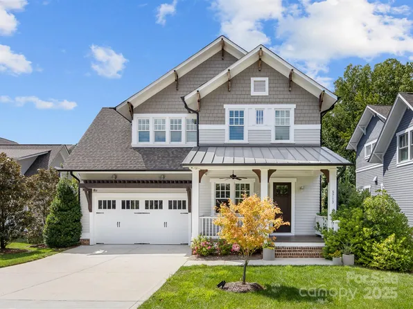 5713 Closeburn Rd, Charlotte, NC 28210