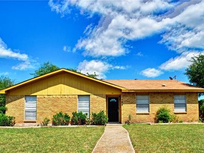 148 Meadowcrest Dr, Desoto, TX, 75115