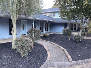 102 Crestwood Rd, Centerville, GA 31093