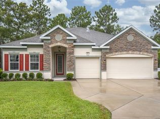 27 Bells Of Ireland Ct, Homosassa, FL 34446