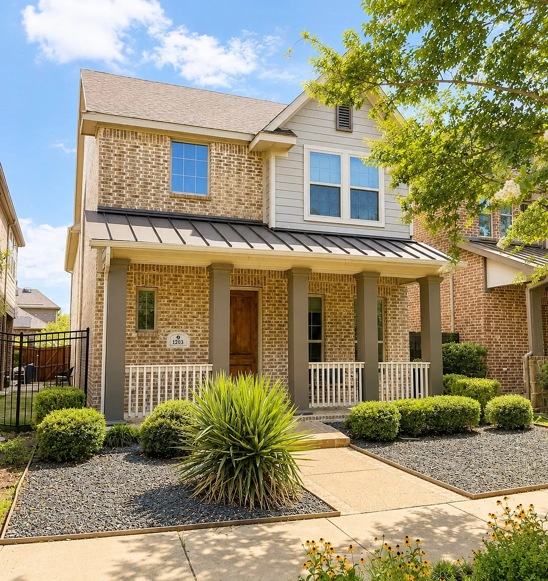 3 bed, 2.5 bath, 2306 sqft, $3,400 — Photo 1