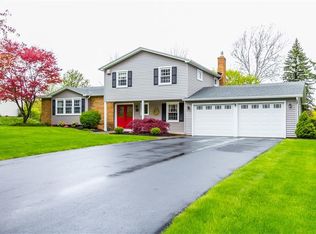 10 Keystone Ct, Brockport, NY 14420