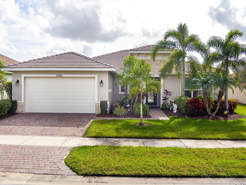 1st image of 11351 SW Aspen Ln