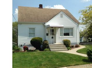 1642 Shriver Ave NE, Canton, OH