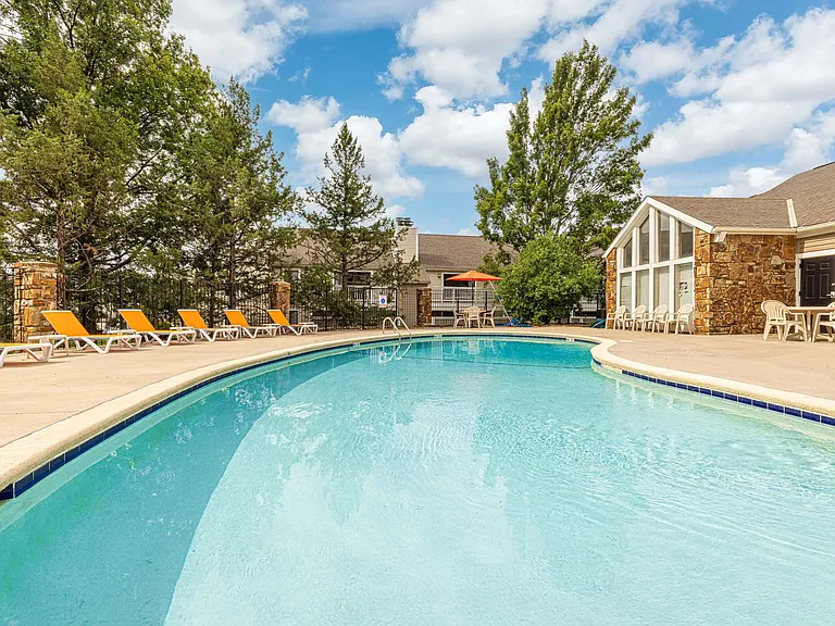 Rosehill Pointe — Photo 32