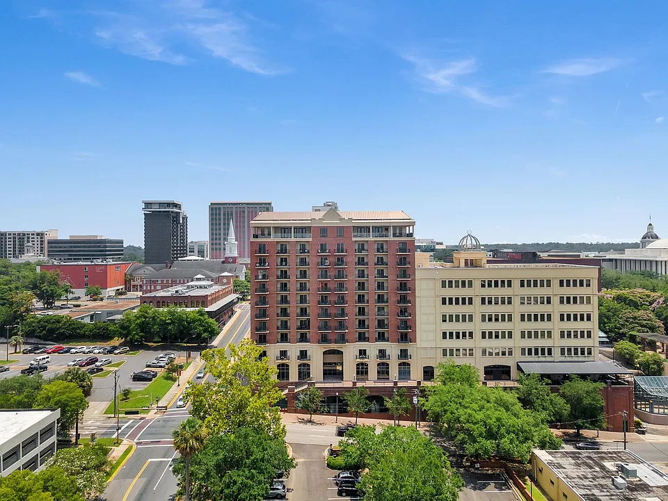 215 W College Ave #506A